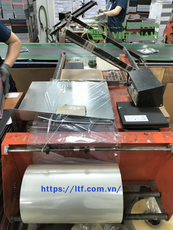 Sản phẩm Anh 5 copy — Màng Co Nhiệt POF - Công Ty TNHH LTF Việt Nam — MST 0108200540