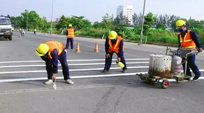 Sản phẩm son ke vach giao thong sua2 — Công Ty Cổ Phần Xây Dựng Solcom — MST 0108242773