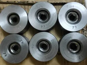 Sản phẩm khuon rut tao ranh 300x225 — Máy Sản Xuất Thép TMH - Công Ty TNHH Thương Mại Thiết Bị Công Nghệ TMH Việt Nam — MST 0108358640