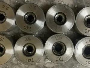Sản phẩm khuon rut tron 300x225 — Máy Sản Xuất Thép TMH - Công Ty TNHH Thương Mại Thiết Bị Công Nghệ TMH Việt Nam — MST 0108358640