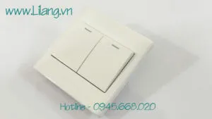 Sản phẩm Cong tac Bull 16A G06K211C 1 chieu 300x169 — Công Ty TNHH Thương Mại Và Xây Lắp Công Nghiệp Đạt Dũng — MST 0108359034