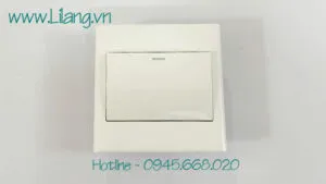 Sản phẩm Cong tac don 1 chieu mat vuong 16A Bull 300x169 — Công Ty TNHH Thương Mại Và Xây Lắp Công Nghiệp Đạt Dũng — MST 0108359034
