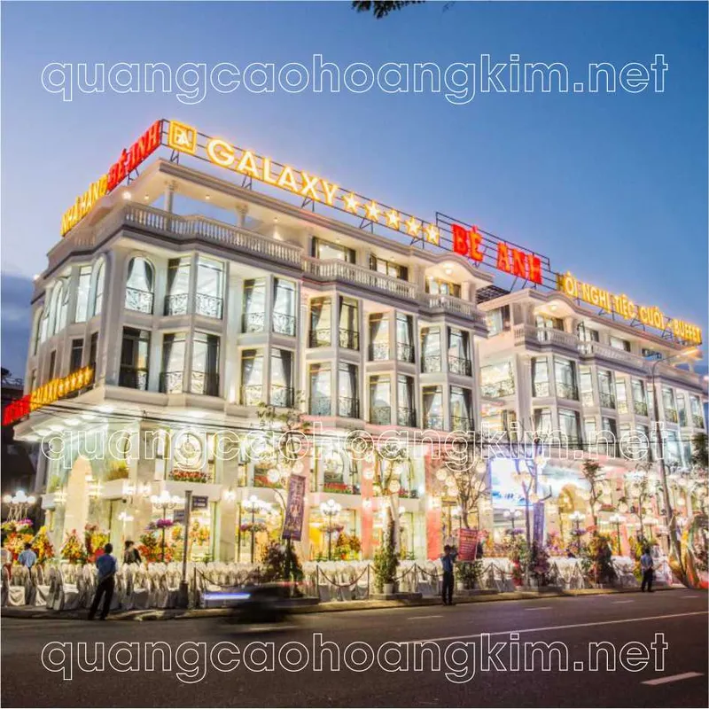 Sản phẩm bien quang cao chu noi tren noc toa nha 1 1 — Quảng Cáo Hoàng Kim - Công Ty TNHH Quảng Cáo Thương Mại Và In Hoàng Kim — MST 0108383693