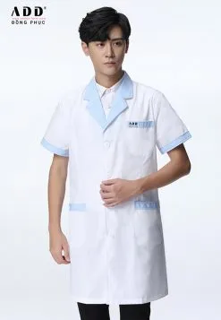 Sản phẩm Dong phuc bac si 4 247x357 — Công Ty Cổ Phần Thương Mại Và Sản Xuất ADD Việt Nam — MST 0108392722