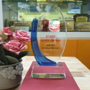 Sản phẩm bieu trung pha le ms29 300x300 — Quà Tặng ý Tưởng Vàng - Công Ty TNHH Sản Xuất Quà Tặng Đối Ngoại ý Tưởng Vàng — MST 0108408940
