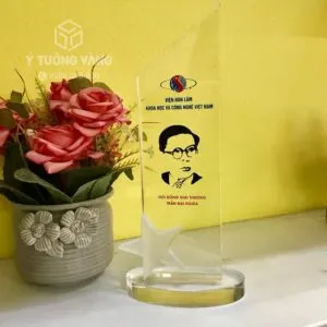 Sản phẩm cup pha le ms05 300x300 — Quà Tặng ý Tưởng Vàng - Công Ty TNHH Sản Xuất Quà Tặng Đối Ngoại ý Tưởng Vàng — MST 0108408940