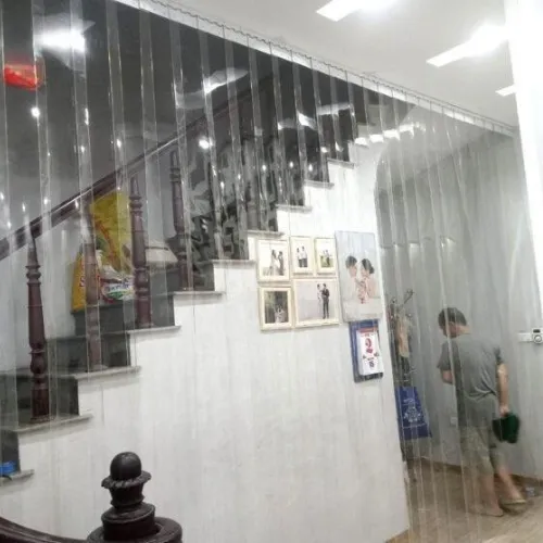 Sản phẩm rem nhua pvc ngan lanh 61 — Công Ty Sản Xuất TM & DV Hoàng Lâm — MST 0108438409