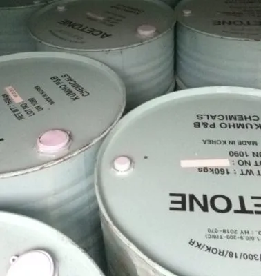 Sản phẩm acetone 3 378x400 — Hóa Chất Công Nghiệp Hà Nội - Công Ty TNHH Xuất Nhập Khẩu Và Công Nghệ Tiến Phát — MST 0108507317