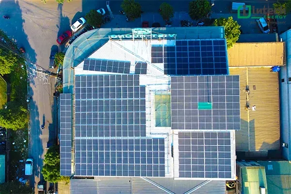 Sản phẩm he thong dien nang luong mat troi viet huong group — Công Ty Cổ Phần Phát Triển Năng Lượng Xanh Intech Việt Nam — MST 0108519753