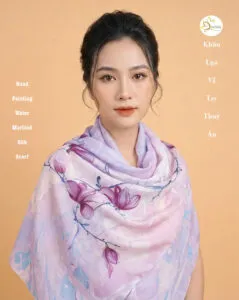 Sản phẩm khan lua thuy an sen Silk 239x300 — Công Ty CP Sen Silk Việt Nam — MST 0108531824