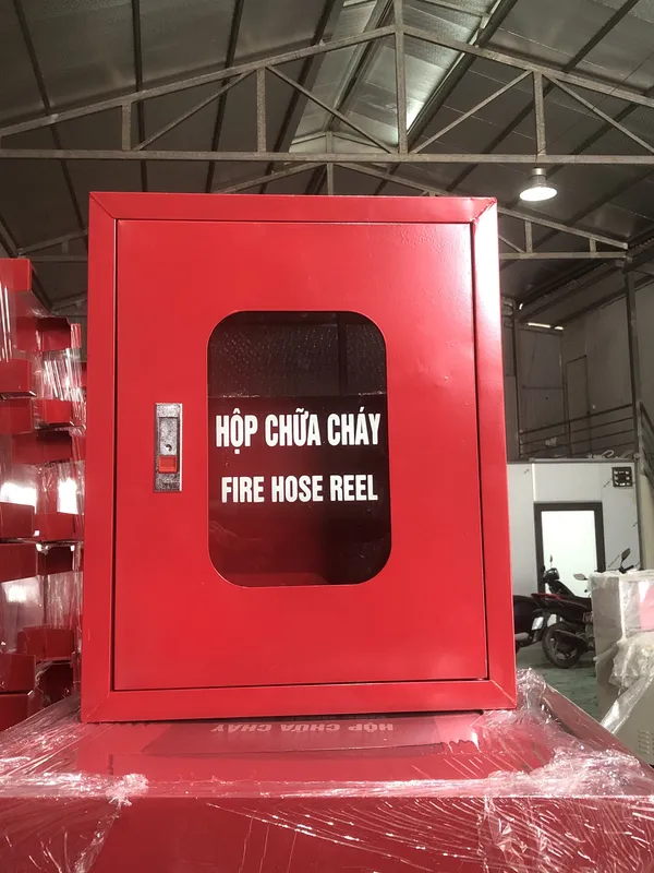 Sản phẩm z5616979162189_8377662fd75755a7db6a326272a0e80f — Tủ phòng cháy chữa cháy HAT - Công Ty TNHH Công Nghiệp HAT Việt Nam — MST 0108594951