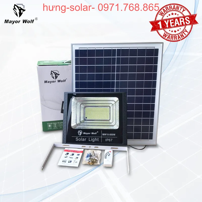 Sản phẩm 800W _Đèn_pha_năng_lượng_mặt_trời_Mayorwolf_(1) — Camera HaHu - Công Ty TNHH HaHu Việt Nam — MST 0108618313