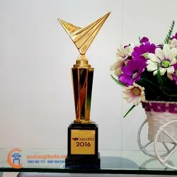 Sản phẩm 250_884_553f72be1f98f1c6a889 — Quà Tặng Thủ Đô - Công Ty TNHH Đầu Tư Và Thương Mại Quà Tặng Thủ Đô — MST 0108630293