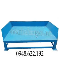 Sản phẩm khay chứa vữa 247x296 — Hạt Nhựa Hương Sơn - Công Ty TNHH Sản Xuất Thương Mại Và Xây Dựng Hương Sơn — MST 0108631089