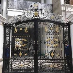 Sản phẩm cua cong sat nghe thuat M2 247x247 — Cơ Khí Việt Cường - Công Ty TNHH SX TM Và Phát Triển Việt Cường — MST 0108647508
