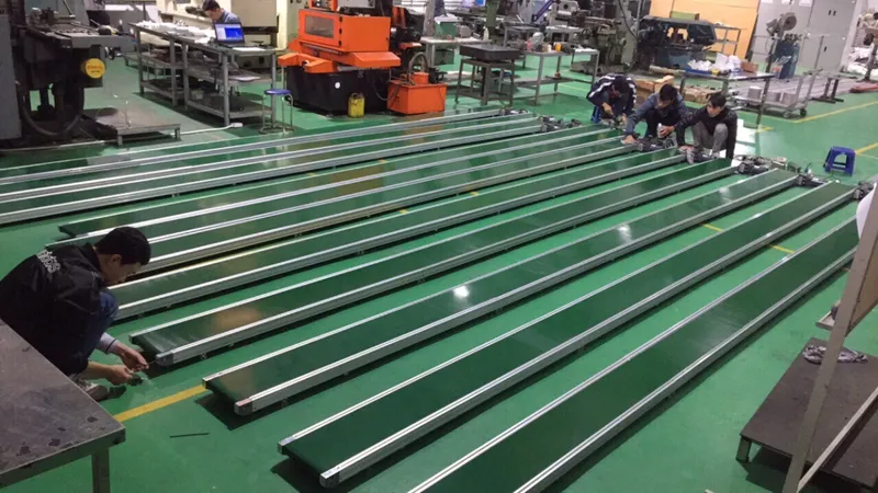 Sản phẩm bang tai pvc — Công Ty TNHH Xuất Nhập Khẩu Thương Mại Hùng Vân — MST 0108706143