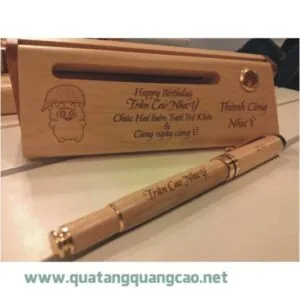 Sản phẩm Bút gỗ khắc tên chữ hình 15 600x600 300x300 — Quà Tặng Toàn Cầu - Công Ty Cổ Phần Sản Xuất Và Thương Mại Quà Tặng Toàn Cầu — MST 0108823383
