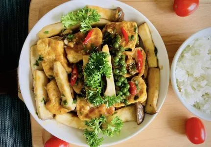 Sản phẩm 452556656_973122397928057_6002360501042874862_n e1730194219725 431x300 — Suất Ăn Công Nghiệp Gia Phát - Công Ty TNHH Dịch Vụ Thực Phẩm Gia Phát — MST 0108832003