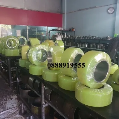 Sản phẩm boc banh xe pu_small — Cao Su ADH Việt Nam - Công Ty TNHH Công Nghiệp ADH Việt Nam — MST 0108850404