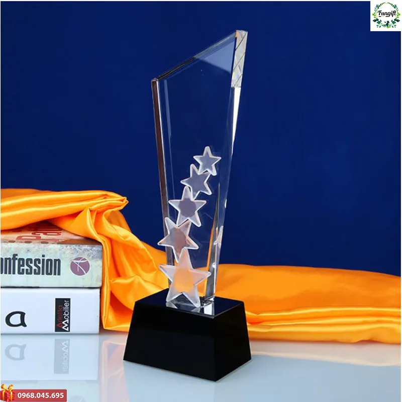 Sản phẩm cup pha le ngoi sao — Quà Tặng Doanh Nghiệp FUNGIFT - Công Ty TNHH FUNGIFT Việt — MST 0108958687