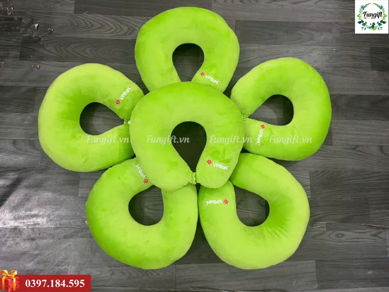 Sản phẩm goi du lich chu u qua tang doanh nghiep — Quà Tặng Doanh Nghiệp FUNGIFT - Công Ty TNHH FUNGIFT Việt — MST 0108958687