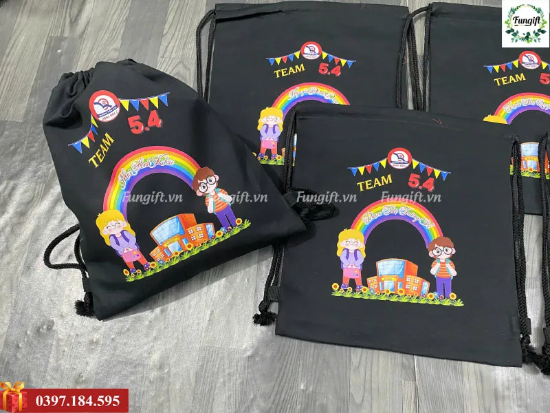 Sản phẩm Qua tang balo rut in theo yeu cau — Quà Tặng Doanh Nghiệp FUNGIFT - Công Ty TNHH FUNGIFT Việt — MST 0108958687