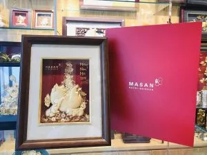 Sản phẩm tranh heo masan 300x225 — Quà Tặng Dát Vàng - Công Ty TNHH Q&V — MST 0109110473