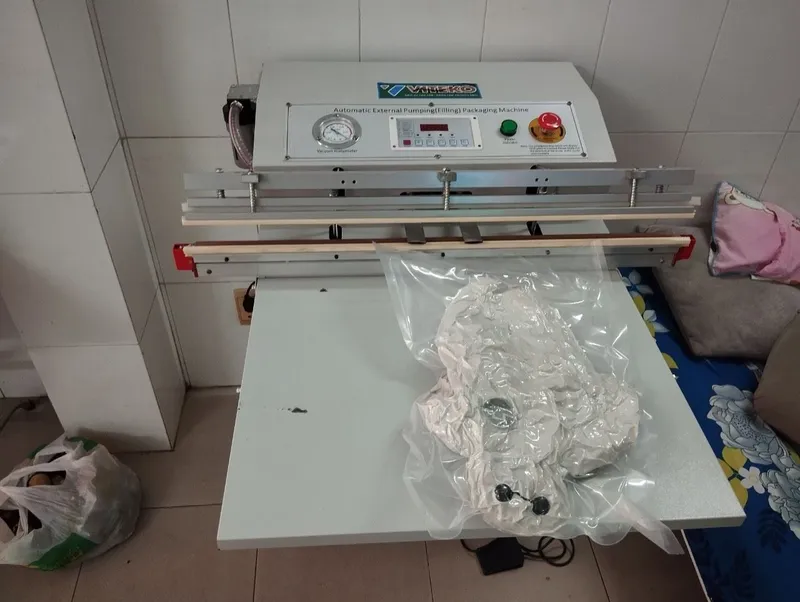 Sản phẩm may hut chan khong cong nghiep_6709_HasThumb — Công Ty TNHH Điện Máy Viteko — MST 0109133431