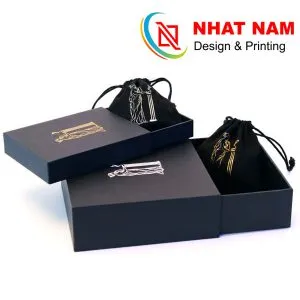 Sản phẩm mau hop dung trang suc NN705 300x300 — Công Ty TNHH Sản Xuất Thương Mại Và Dịch Vụ In Nhật Nam — MST 0109135157