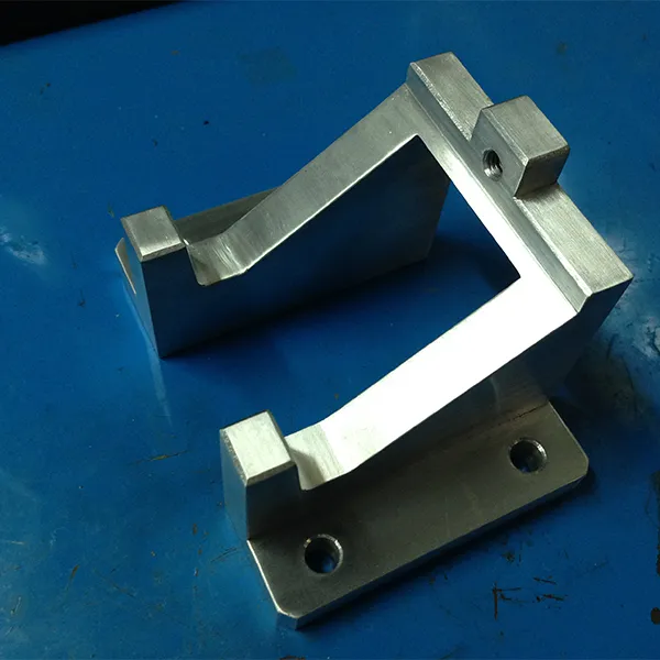 Sản phẩm gia cong kim loai tam 13 — Gia Công Cơ Khí Minh Phát - Công Ty TNHH Công Nghiệp Và Dịch Vụ Minh Phát — MST 0109144930