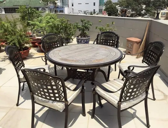 Sản phẩm 1716779927 bo ban ghe nhom duc mat da1 — Công Ty TNHH Sản Xuất Và Dịch Vụ Nội Thất Hòa Phát — MST 0109189402
