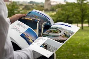 Sản phẩm nhung buoc thiet ke catalogue 2 300x200 — In Đỗ Gia Phát - Công Ty TNHH Đầu Tư Thương Mại Và Dịch Vụ In Đỗ Gia Phát — MST 0109241395