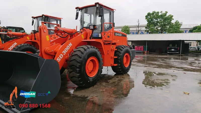 Sản phẩm may xuc doosan 1 — Công Ty TNHH Xe Nâng Cao Sơn — MST 0109250311