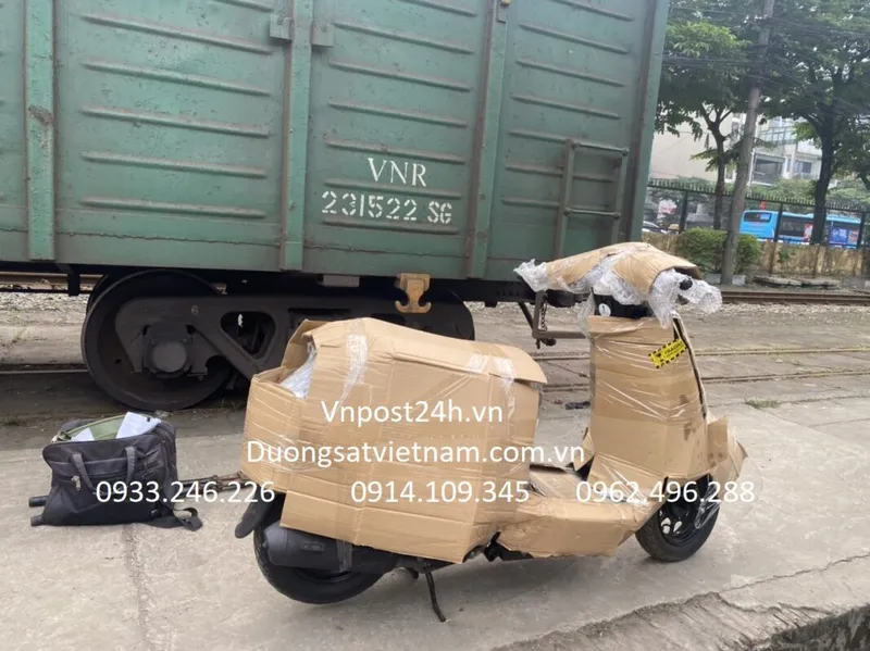 Sản phẩm z4443274159265_e8b1dc0cc52c10f14d8078abc636947d 1068x800 — Công Ty TNHH Vận Tải Hàng Hóa Đường Sắt Việt Nam — MST 0109574919