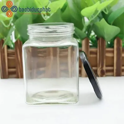 Sản phẩm i hu thuy tinh vuong nap thiec dung mut mat ong 730ml 2 400x400 — Công Ty Cổ Phần Bao Bì Đức Phát — MST 0109647652