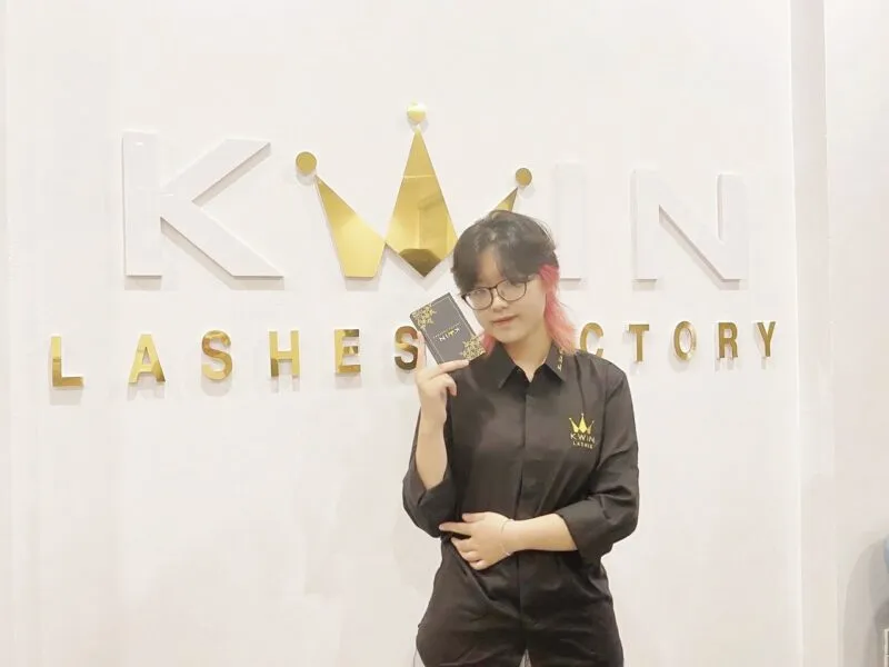 Sản phẩm kwin_lashes_lea — Công Ty TNHH XNK Kwin Lashes — MST 0109715817
