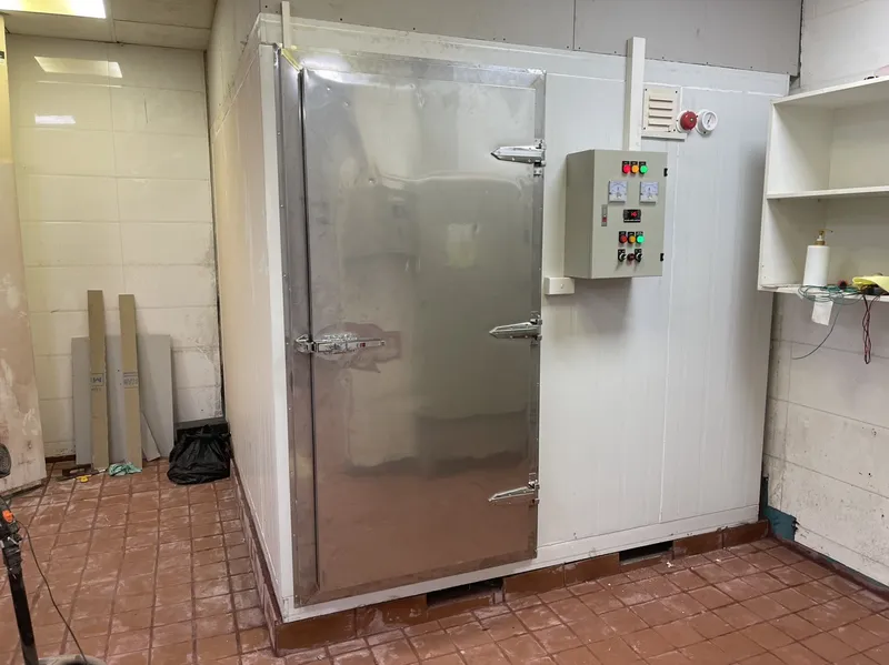 Sản phẩm kho lanh sao vang 18 — Công Ty TNHH Thương Mại Và Dịch Vụ Cơ Điện Lạnh Sao Vàng — MST 0109733333