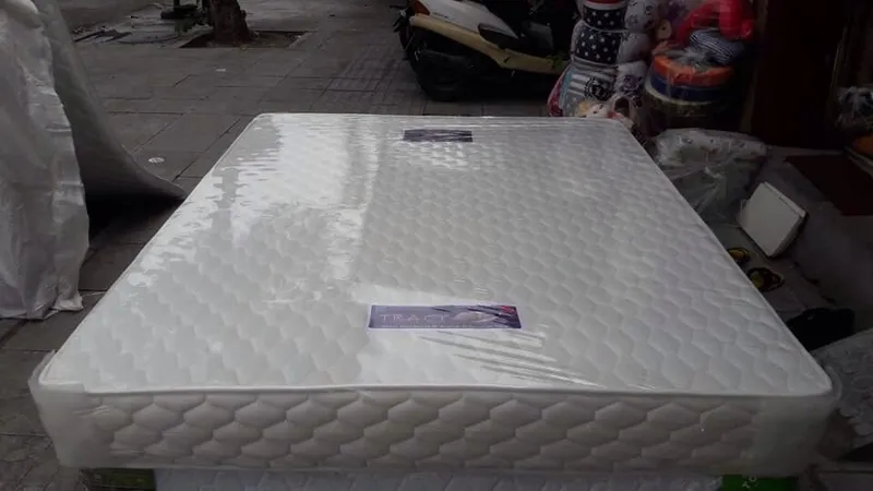 Sản phẩm Lo xo tracy re — Chăn Ga Gối Đệm Yên Mộng - Công Ty TNHH Thương Mại Yên Mộng — MST 0109740309