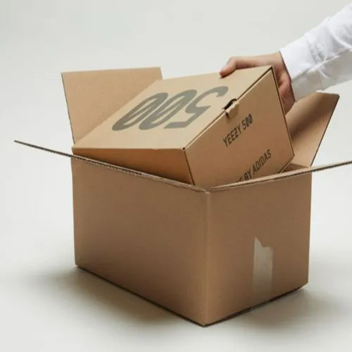 Sản phẩm Hop carton 40x25x25cm nap doi 3 lop song B mat nau day moc Hupuna.com_ — Băng Dính Hupuna Group - Công Ty Cổ Phần Hupuna Group — MST 0109746861