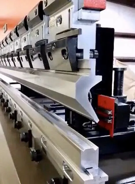 Sản phẩm 4 3 — Gia Công Kim Loại Tấm Nhật Vượng - Công Ty Cổ Phần Sản Xuất Cơ Khí Nhật Vượng — MST 0109879692