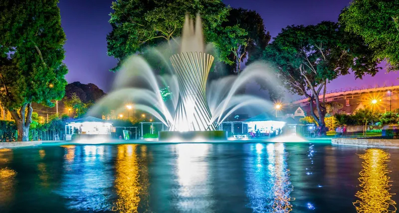 Sản phẩm Fountain 15 — Thiết Kế Thi Công Cảnh Quan Quốc Anh - Công Ty CP Cảnh Quan Sân Vườn Quốc Anh — MST 0109880592