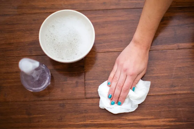 Sản phẩm Dung Giam Lau San Go — Công Ty Cổ Phần Proschem Việt Nam — MST 0109908907