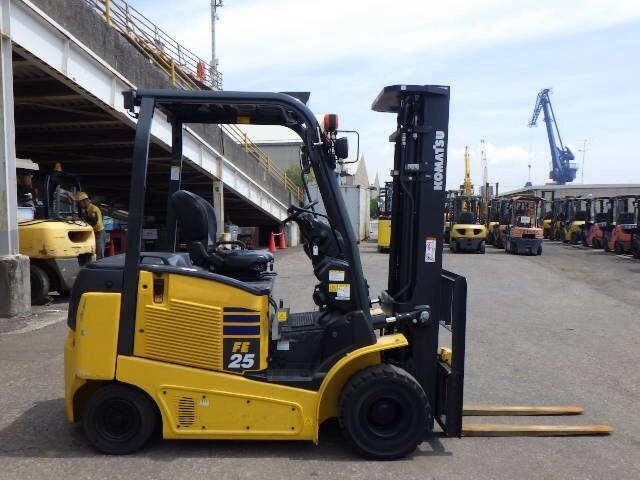 Sản phẩm Xe Nang Komatsu Dien Giai Phap Xanh Cho Doanh Nghiep 1 — Công Ty TNHH Thiết Bị Công Nghiệp 365 Việt Nam — MST 0109924560