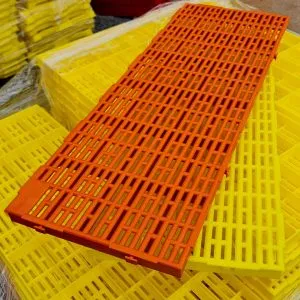 Sản phẩm pallet nhua tam lot san heo kt 1100 x 400 x 35 mm 300x300 — Công Ty TNHH Phát Triển Bao Bì Thuận Phát — MST 0109951532