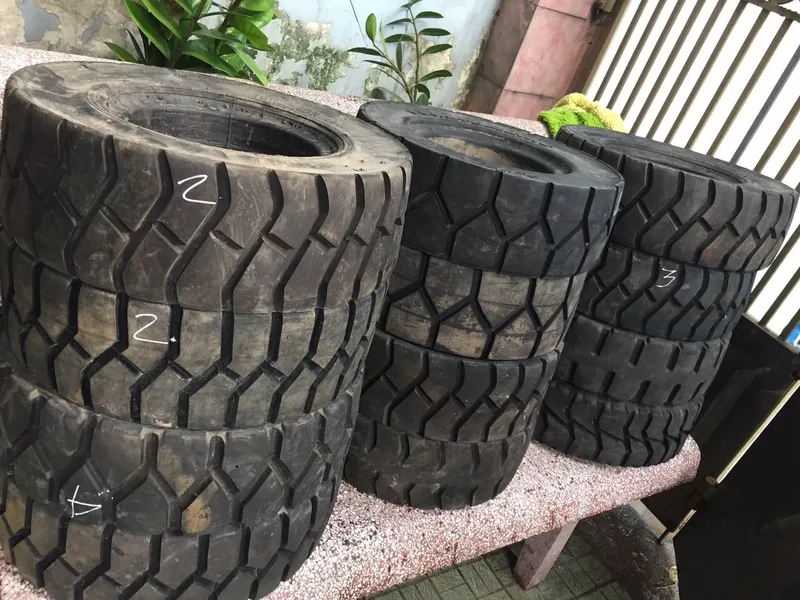 Sản phẩm lop xe nang cu — Xe Nâng Vlift Việt Nam - Công Ty TNHH Xe Nâng Vlift Việt Nam — MST 0109974025