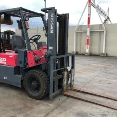 Sản phẩm Xe nang Nissan cu 2 tan FJ02 hang Nhat bai nhap khau 400x400 — Xe Nâng Vlift Việt Nam - Công Ty TNHH Xe Nâng Vlift Việt Nam — MST 0109974025