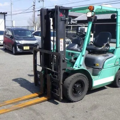 Sản phẩm Xe nâng dầu Mitsubishi 2.5 tấn KFD25T hàng Nhật bãi đời cao 400x400 — Xe Nâng Vlift Việt Nam - Công Ty TNHH Xe Nâng Vlift Việt Nam — MST 0109974025