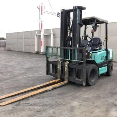 Sản phẩm Xe nâng dầu Sumitomo 3 tấn chui container dịch giá lốp kép số sàn hàng bãi 400x400 — Xe Nâng Vlift Việt Nam - Công Ty TNHH Xe Nâng Vlift Việt Nam — MST 0109974025