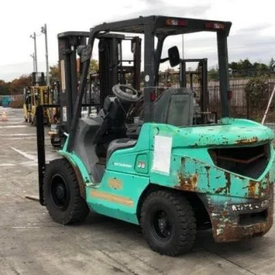 Sản phẩm Xe nâng Mitsubishi 3 tấn cũ FD30T hàng Nhật Bản bãi 400x400 — Xe Nâng Vlift Việt Nam - Công Ty TNHH Xe Nâng Vlift Việt Nam — MST 0109974025