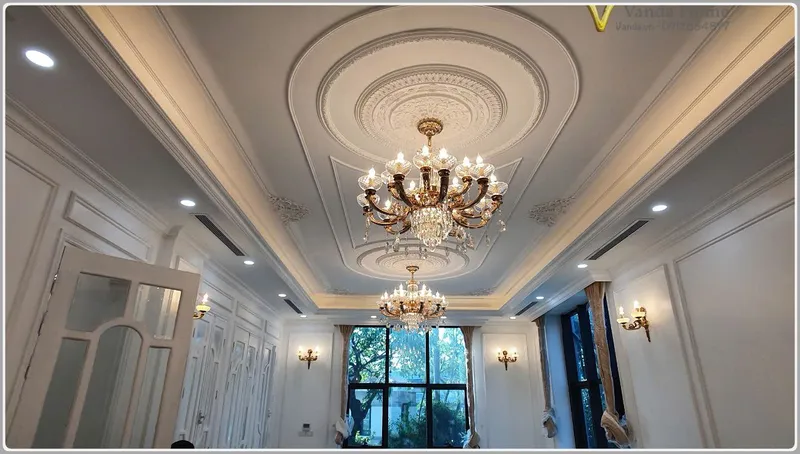 Sản phẩm Thi cong phao chi PU Phong khach Tan co dien Vanda 1 — Công Ty Cổ Phần Kiến Trúc & Nội Thất VANDA — MST 0110004920